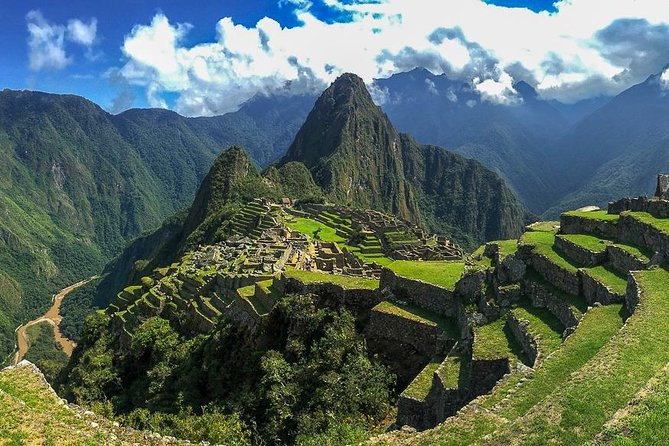 2 Day Hiking Short Inca Trail to Machu Picchu - The Value: Paying for a Timed, Guided Short Trek to Machu Picchu