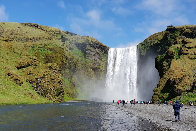 2-Day South Coast w/Glacier Hike & Jokulsarlon - Small Group Tour - Day 2: Lava Fields, a Canyon Walk, and Jökulsárlón’s Iceberg Boat Tour