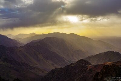2 Days 1 Night Hike Mount Toubkal Tour - Marrakech to Imlil (start 8:30): the drive and first 5-hour hike