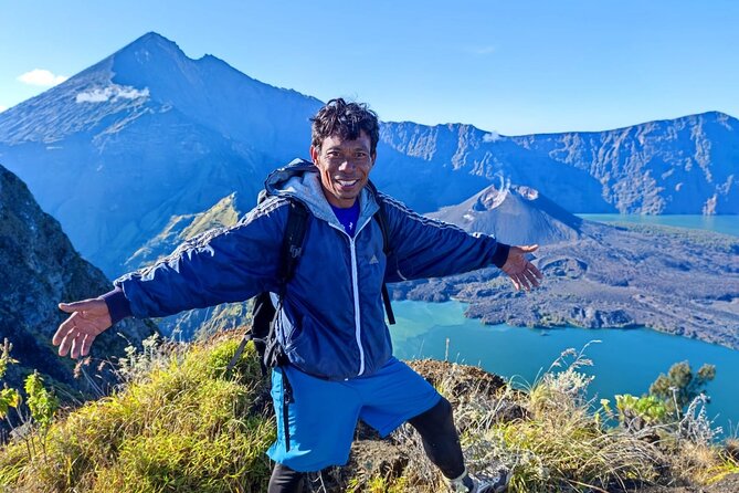 3D-2N Explore Mount Rinjani - Summit -Lake and Hotspring - Day 3: Sunrise Breakfast, Rainforest Descent, and a Possible Black Monkey