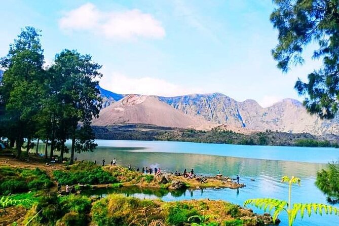 3D/2N Rinjani trekking summit,lake and hot springs. - Day 1: From Sembalun grasslands to Sembalun Crater Rim