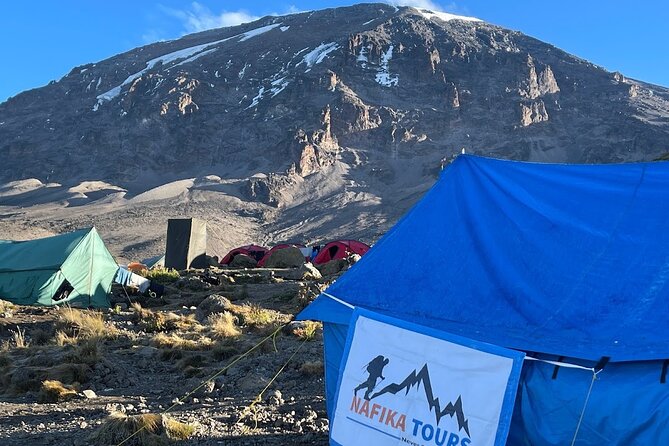 8 Days Kilimanjaro Hike via Lemosho Route - Day 4 to Lava Tower and Great Barranco Valley: High Desert to Cliffside Camping