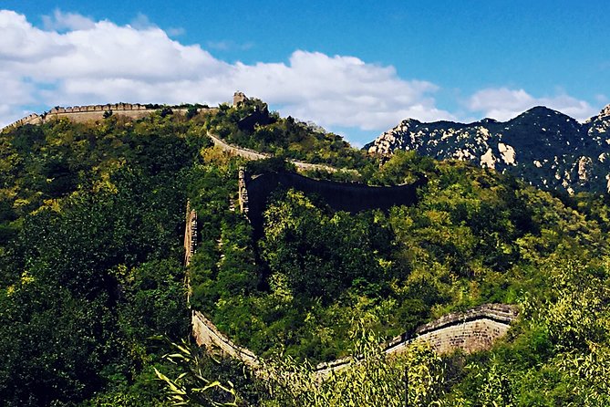 All Inclusive Private Hiking Tour from Huanghuacheng Water Great Wall to Xishuiyu - Price and value: what $209 buys you on this route