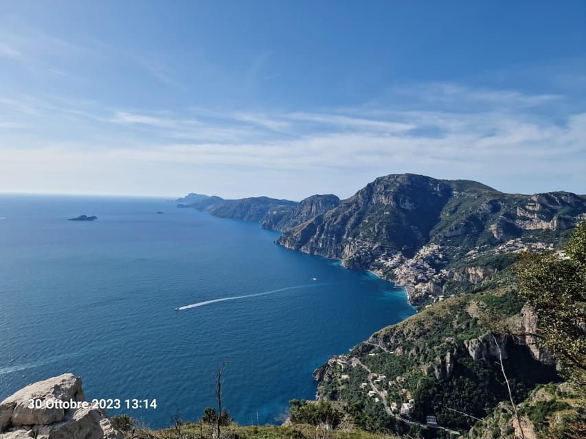 Amalfi Coast Path of the Gods Hike from Agerola - Ending in Nocelle: Nocelle bus station and the big choice to Positano