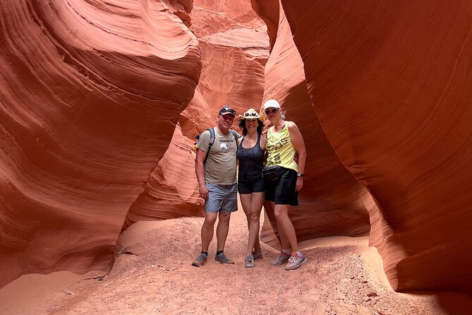 Antelope Canyon Lake Powell Guided Kayaking and Hike Tour - Price, Park Fees, and What Your $119 Buys