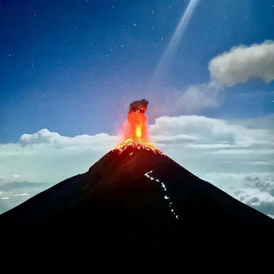 Antigua: 2-Day Acatenango Volcano Hike w/Local Guide & Meals - Small logistics that make a big difference