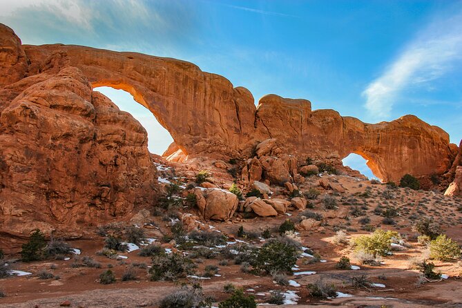 Arches Full Day Private Tour & Hike - Double Arch and the Windows area: short walk, big drama