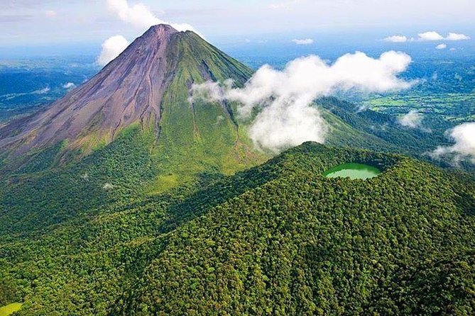 Arenal Volcano Hike - Quick hits: Arenal Volcano hike highlights