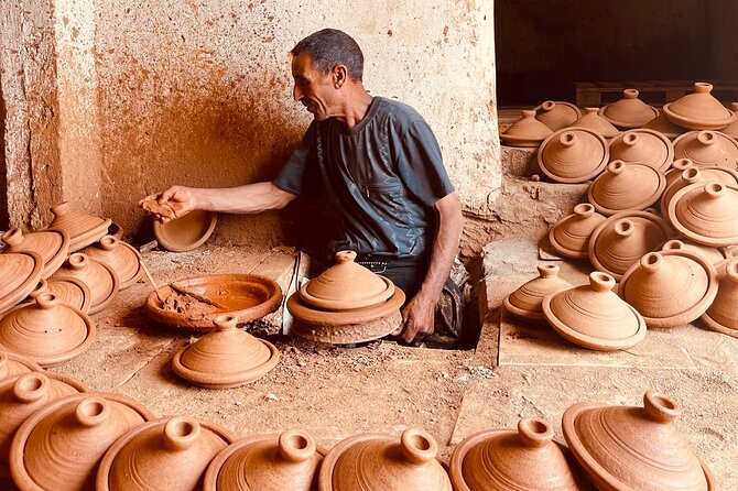 Atlas: Pottery workshop , hiking and swimming pool - Pottery in a Family Workshop: Hands-On, Not Intimidating