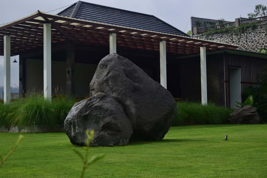 Bali: Mount Batur Entry Ticket on a Guided Hike or Jeep Ride - The Mt. Batur Lounge: the comfort stop that changes the vibe