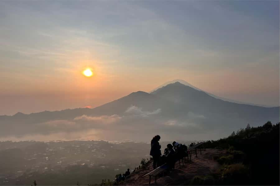 Bali: Mount Batur Sunrise Hike Including Transfer & All Cost - Quick hits