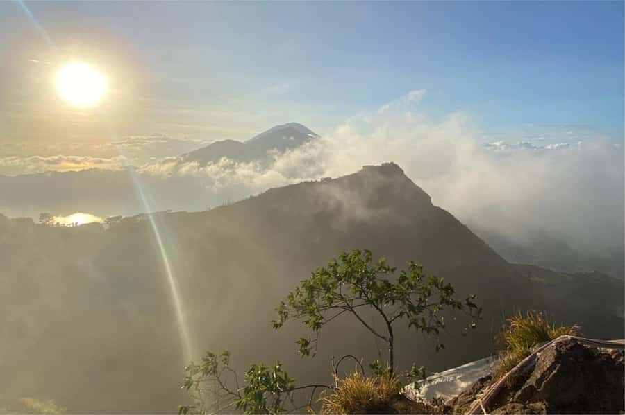 Bali: Mount Batur Sunrise Hike Including Transfer & All Cost - Summit Timing, Boxed Breakfast, and the Agung Photo Moment