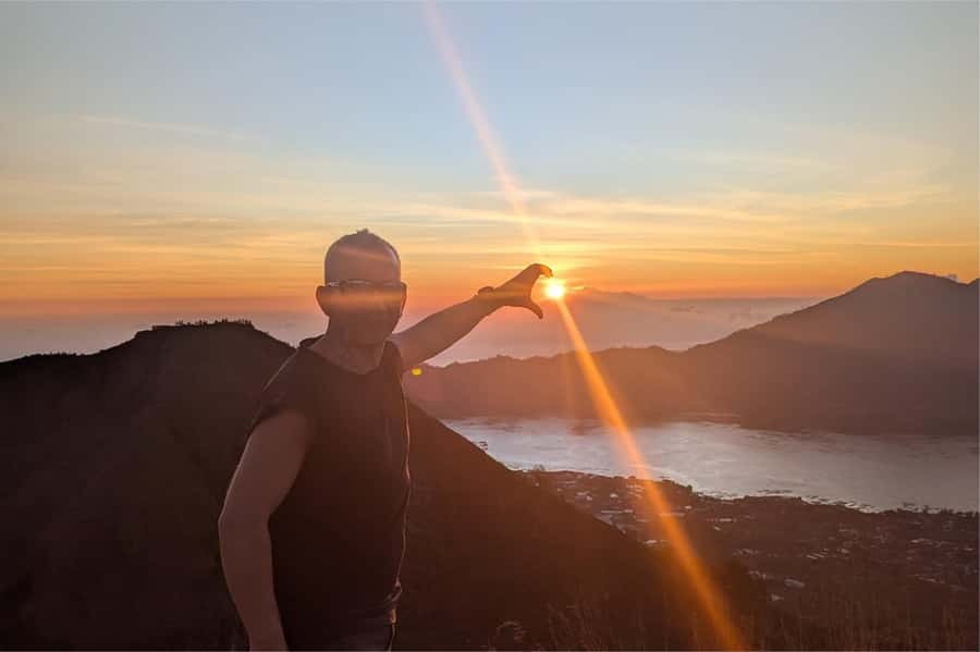 Bali: Mount Batur Sunrise Hike Including Transfer & All Cost - Small Group Size, English Guides, and Guide-Driver Teamwork