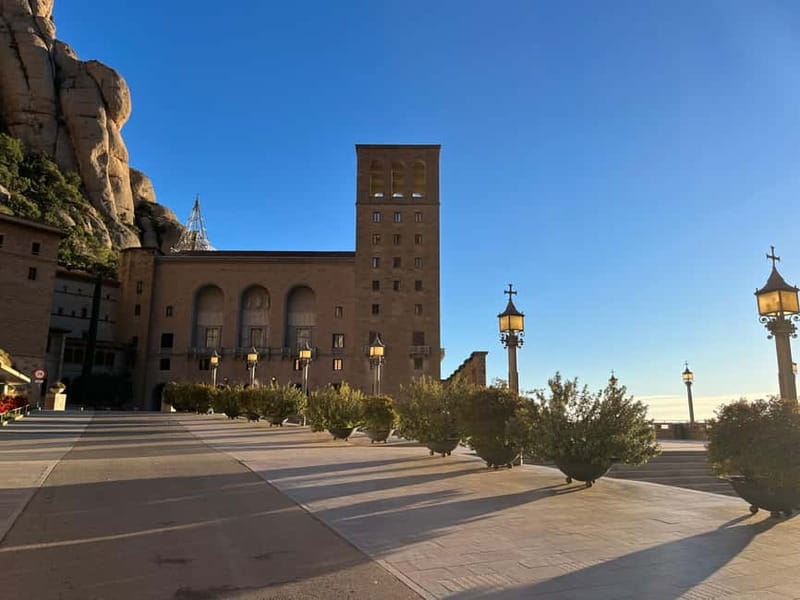 Barcelona: Montserrat Early Trip — Cable Car, Abbey & Hike - Price and value: is $100 per person fair?