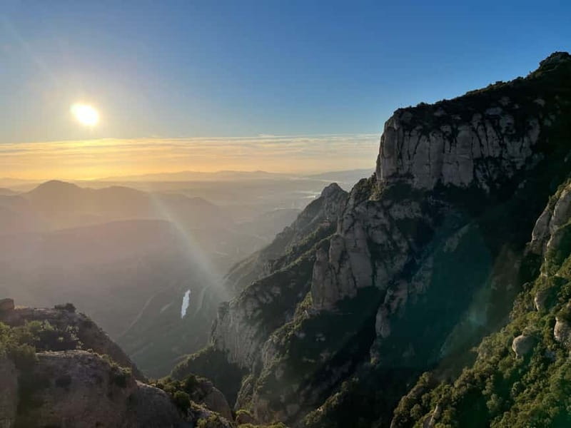 Barcelona: Montserrat Early Trip — Cable Car, Abbey & Hike - Early start, early advantage: why 7:30 at Montserrat matters