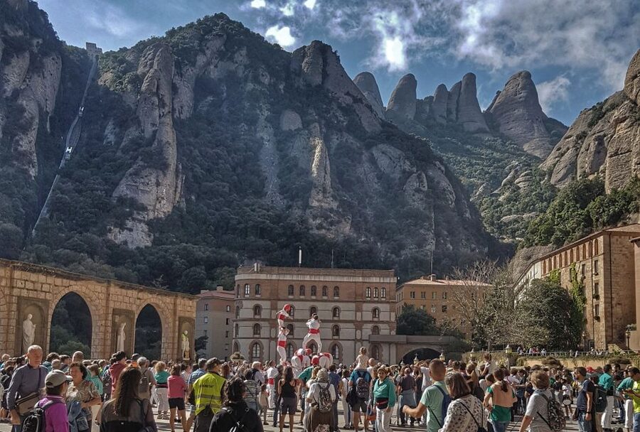 Barcelona: Montserrat Hiking Experience and Monastery Visit - Key highlights you’ll actually feel