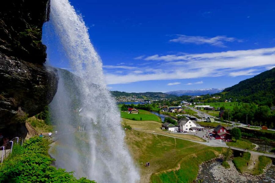 Bergen: Easy Hike to Bondhus Glacier Lake & Rosendal Visit - Steinsdalsfossen waterfall stop: the quick hit that still lands