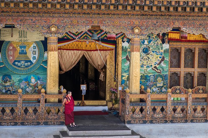 Best of Bhutan Tour( Culture- Hikes- Short Trek- Monastic Stay) - Paro, Thimphu, and Punakha: why this loop works