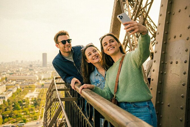 Best of Paris: Eiffel Tower Summit or 2nd Floor Access - Timing, waiting lines, and group-size reality checks