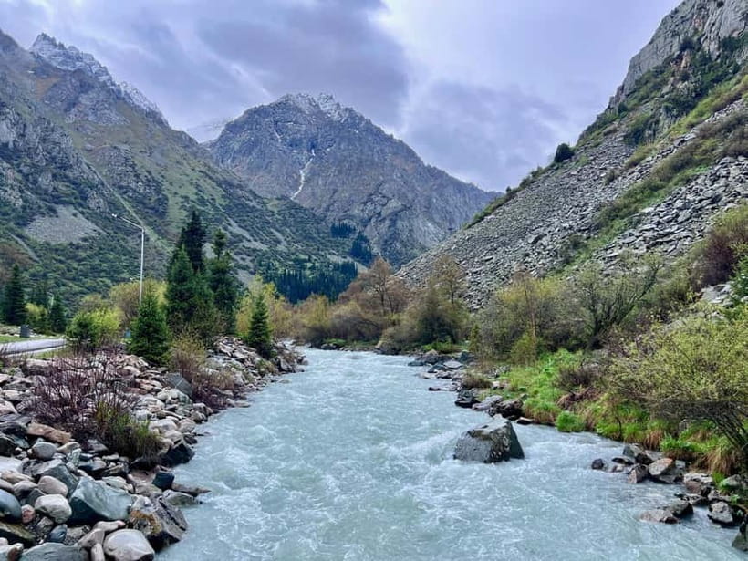 Bishkek: Ala Archa National Park Half-Day Tour with Hike - Food Stops and the Plov/Fish Temptation After the Hike