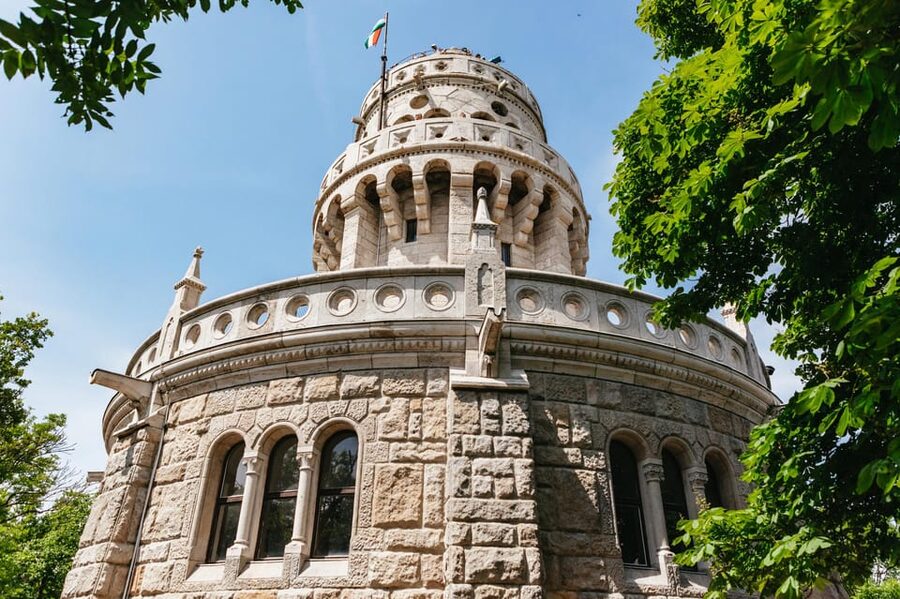 Budapest: Buda Hills Guided Hiking Tour with Optional Lunch - Should you book this Budapest Buda Hills guided hiking tour?