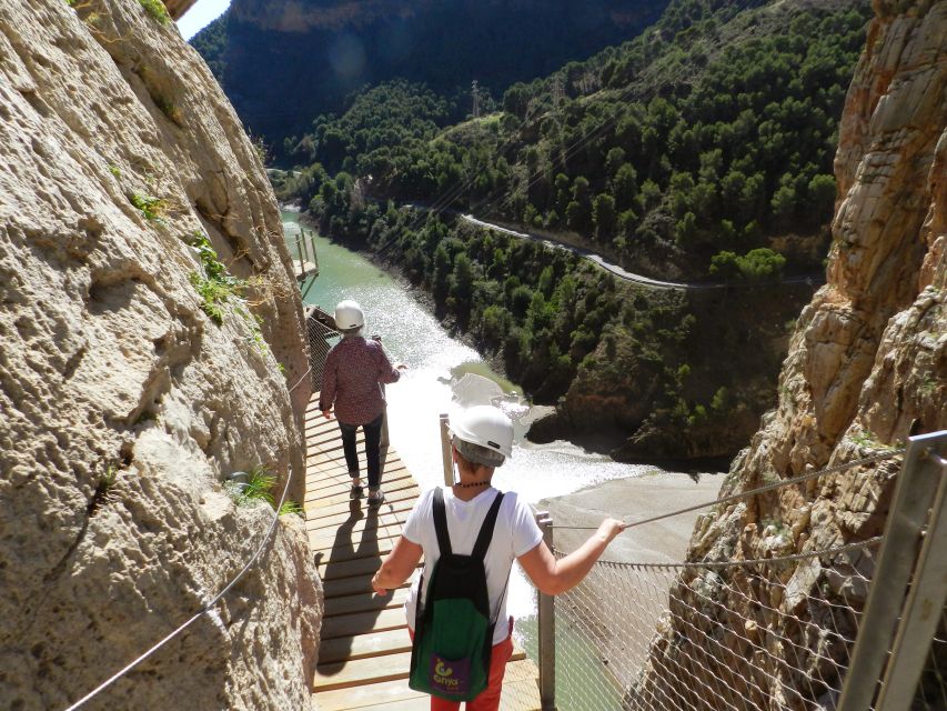 Caminito del Rey: Trekking Tour with Hiking Guide - Wind, timing, and getting back: plan for the boring parts