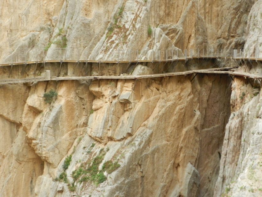 Caminito del Rey: Trekking Tour with Hiking Guide - Who should book this tour (and who should skip it)