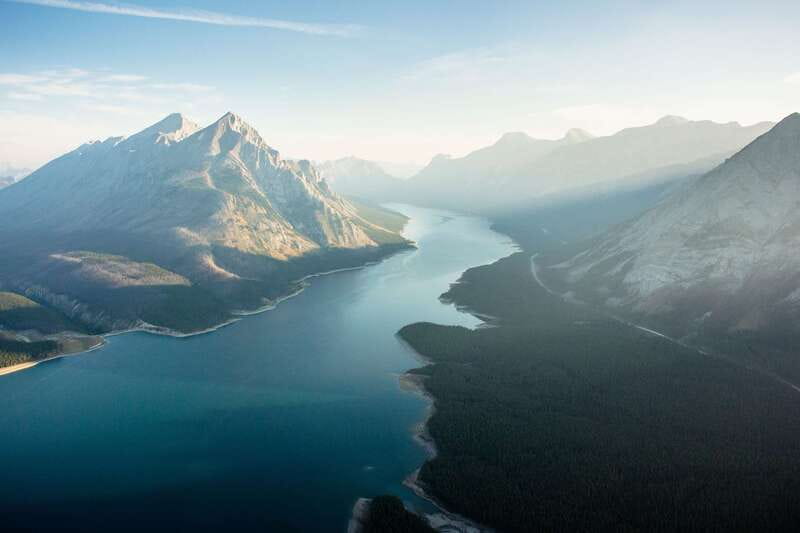 Canadian Rockies: Helicopter Flight with Exploration Hike - Photo Tips That Matter (Because Helicopter Cameras Need Realism)