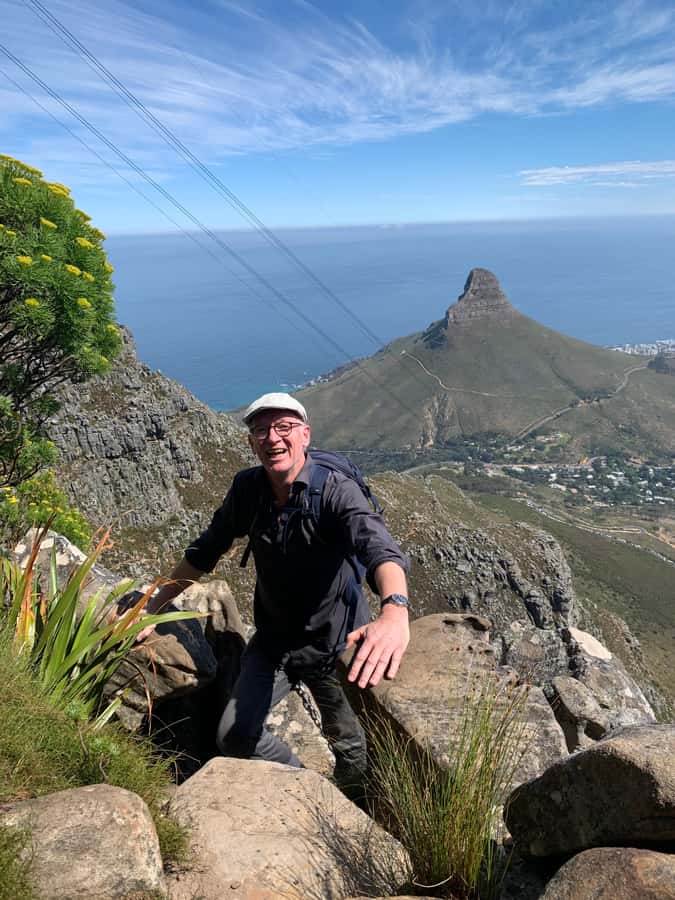 Cape Town: Half-Day India Venster Hike on Table Mountain - The route in plain English: under the cables to the Venster window