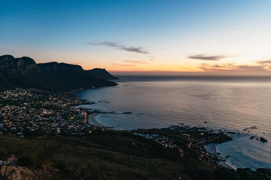 Cape Town: Lion's Head Guided Hike at Sunset - Meeting at Lion’s Head, starting at Signal Hill Road