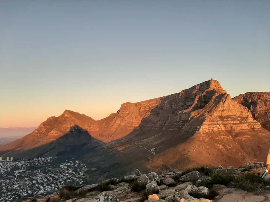 Cape Town: Lion's Head Sunrise with coffee or Sunset Hike - Getting to Signal Hill: Meeting Point and Optional Hotel Pickup