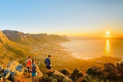 Cape Town: Lion's Head Sunset Hike - The Lion’s Head trail: that screwtop winding route and what “moderate” really means