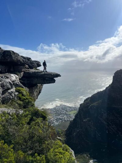Cape Town: Table Mountain Hike with an Experienced Guide - Choosing your route: Platteklip Gorge, India Venster, Skeleton Gorge, or Kasteelspoort