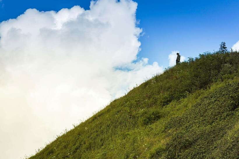 Chiang Mai: Doi Inthanon Park Tour & Kew Mae Pan Trail Hike - Lunch and pacing: how to make the day feel manageable