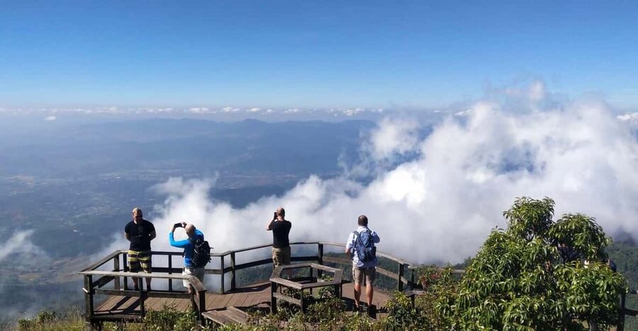Chiang Mai: Doi Inthanon Park with Kew Mae Pan Hike Day Trip - Key moments you’ll remember