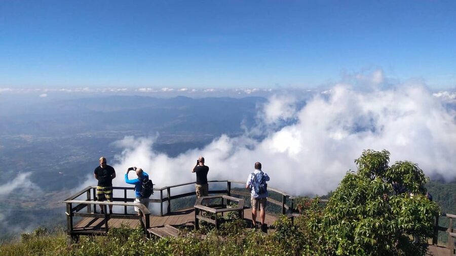 Chiang Mai: Doi Inthanon Park with Kew Mae Pan Hike Day Trip - Morning pickup to Thailand’s highest peak at 2,565 m