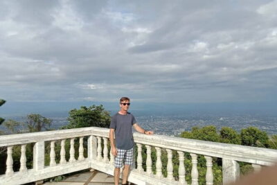 Chiang Mai Doi Suthep Temple and Wat Pha Lat Hike - Wat Pha Lat temple time: statues, calm, and a pause from the steps