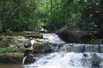 Chiang mai Hike & Downhill Bike Adventure –Suthep National Park - Meeting at the Chiang Mai pro-shop: gear, bike sizing, and quick mental prep