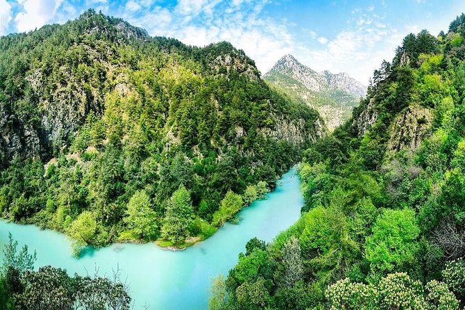 Chouwen Lake Hiking & Swimming - The Forest Hike to the Lake: Oak, Pine, and a Real Uphill Workout