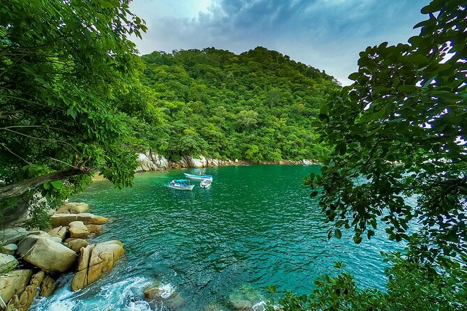 Coastal and Jungle Hiking Tour along 6 Beaches of Puerto Vallarta - Boat Ride Back from Las Ánimas to Boca de Tomatlán