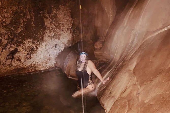 Cole's Cave Hike - Inside Cole’s Cave: stalactites, underground water, and flashlight time