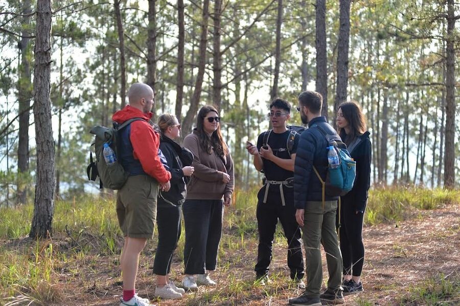 Dalat: Cloud Chasing packaged hike - Sunrise Pickup Included - Sunrise “cloud chasing”: what the hidden viewpoint gives you
