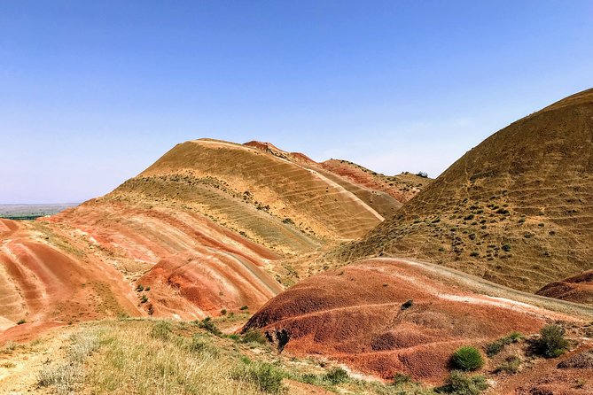 David Gareji and Real Rainbow Mountains Off-Road adventure + hike - Udabno lunch: eat like you’re in the region, not in a tourist lunch line