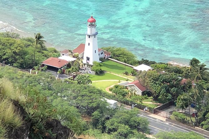 Diamond Head Bike to Hike and Local Lunch - Meeting at Kuhio Beach and Getting Set Up Fast