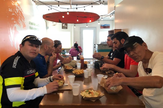Diamond Head Bike to Hike and Local Lunch - Makalei Beach Park and the Green-Sand Detail