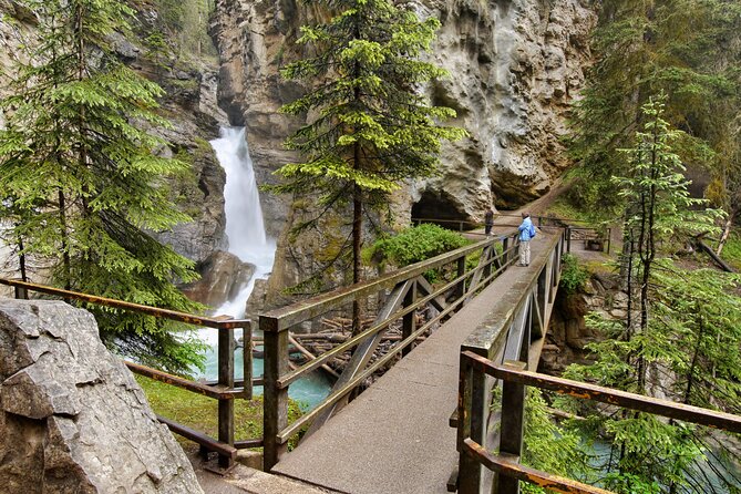 eBike and Hike Banff to Johnston Canyon small group guided program - Vermilion Lakes to the Legacy Trail: your scenic warm-up