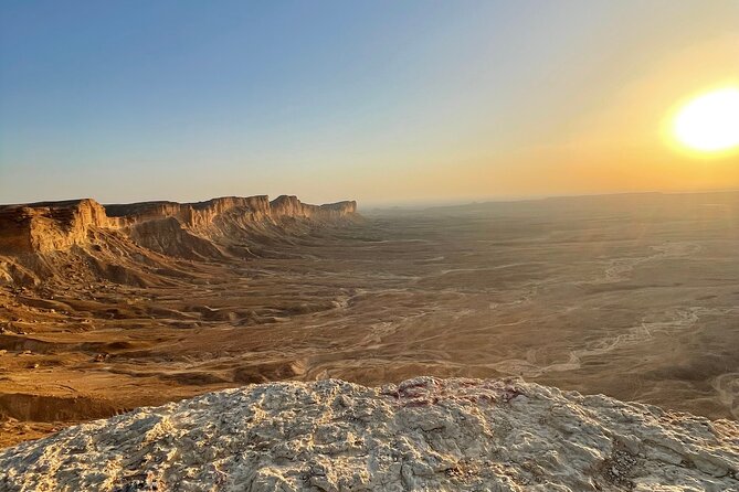 Edge Of The World Hike(Dinner under stars,village,bats cave,camp) - Stop 2: Jabal Firayn summit views over the horizon