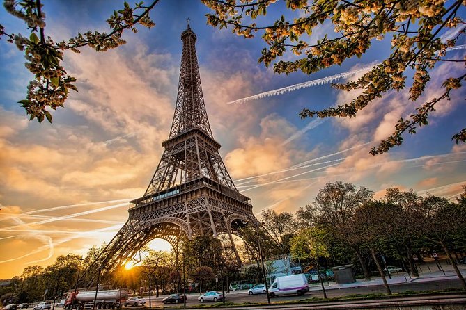Eiffel Tower Dedicated Reserved Access Top or 2nd floor by lift - Should you book this Eiffel Tower reserved access tour?