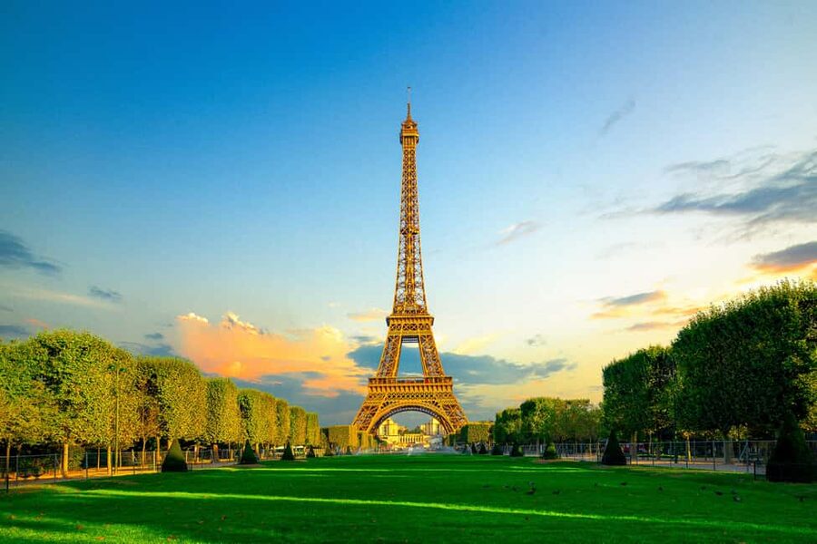 Eiffel Tower Summit or 2nd Floor Access - Once You’re There: Free Time, Photo Spots, and the Glass Floor