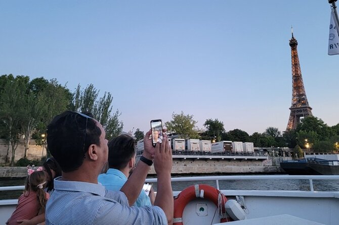 Eiffel Tower Tour & River Cruise with Summit Option - Seine sunset cruise from Pont d’Iéna: champagne and photo time